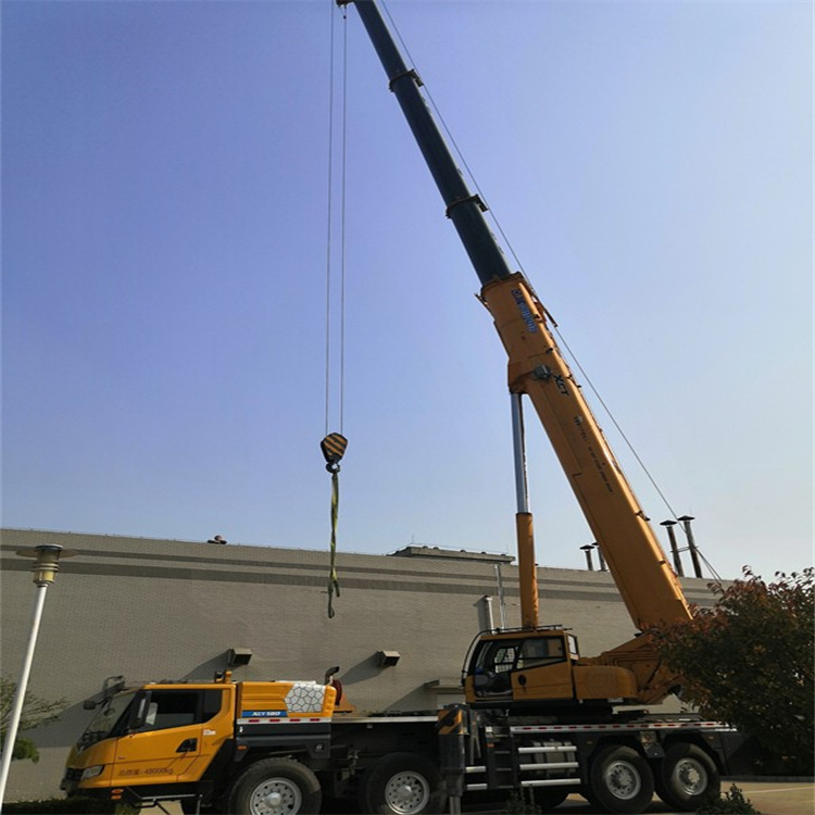 天心大型折臂吊车租赁费用解析及选型注意事项，一文解答常见疑问