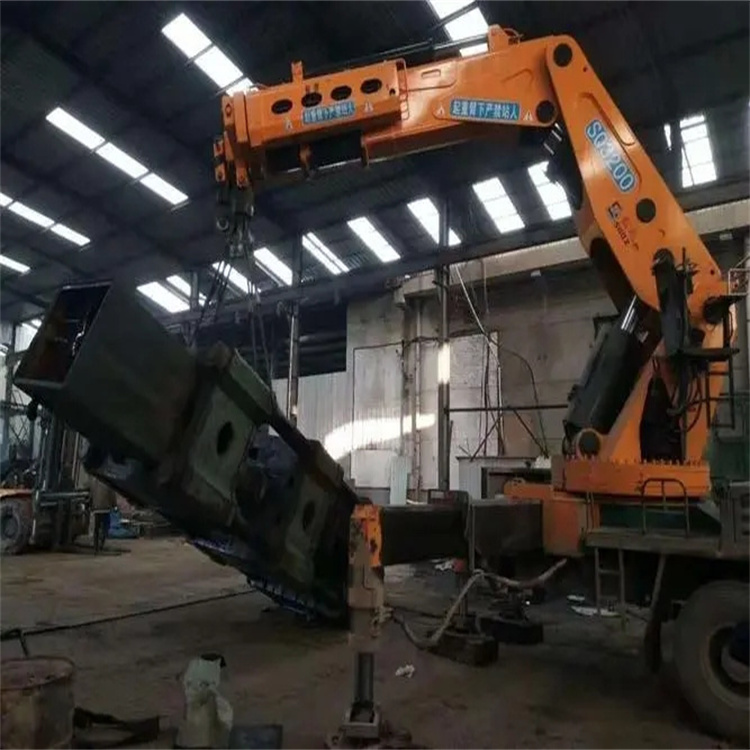 天心折臂吊出租怎么收费