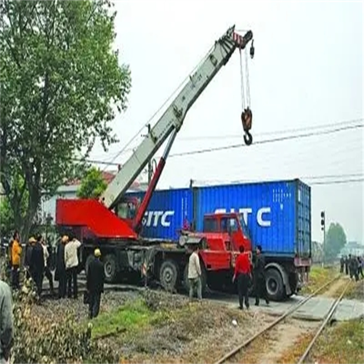 天心如何快速找到附近的吊车救援公司